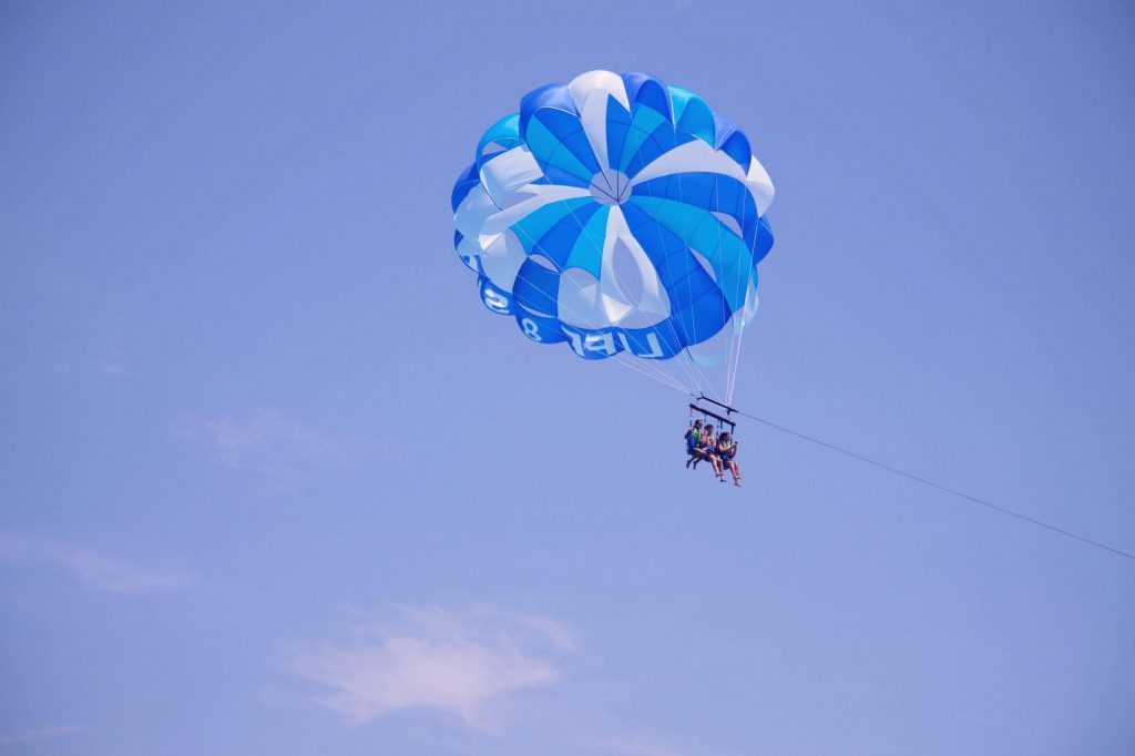 Parasailing depuis el Arenal